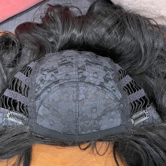 ARDA WIGS Black Long Wavy Classic Wig - Picture 8 of 12